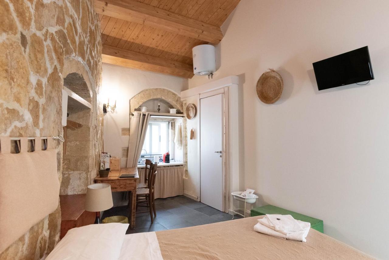 Cuturissi Hospitality & Wellnees Bed & Breakfast Рагуза Екстериор снимка